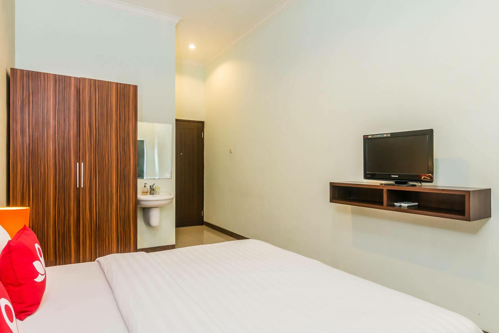 Zen Rooms By Pass Nusa Dua Нуса Дуа Екстериор снимка